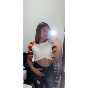 Meet your Posher, Ana